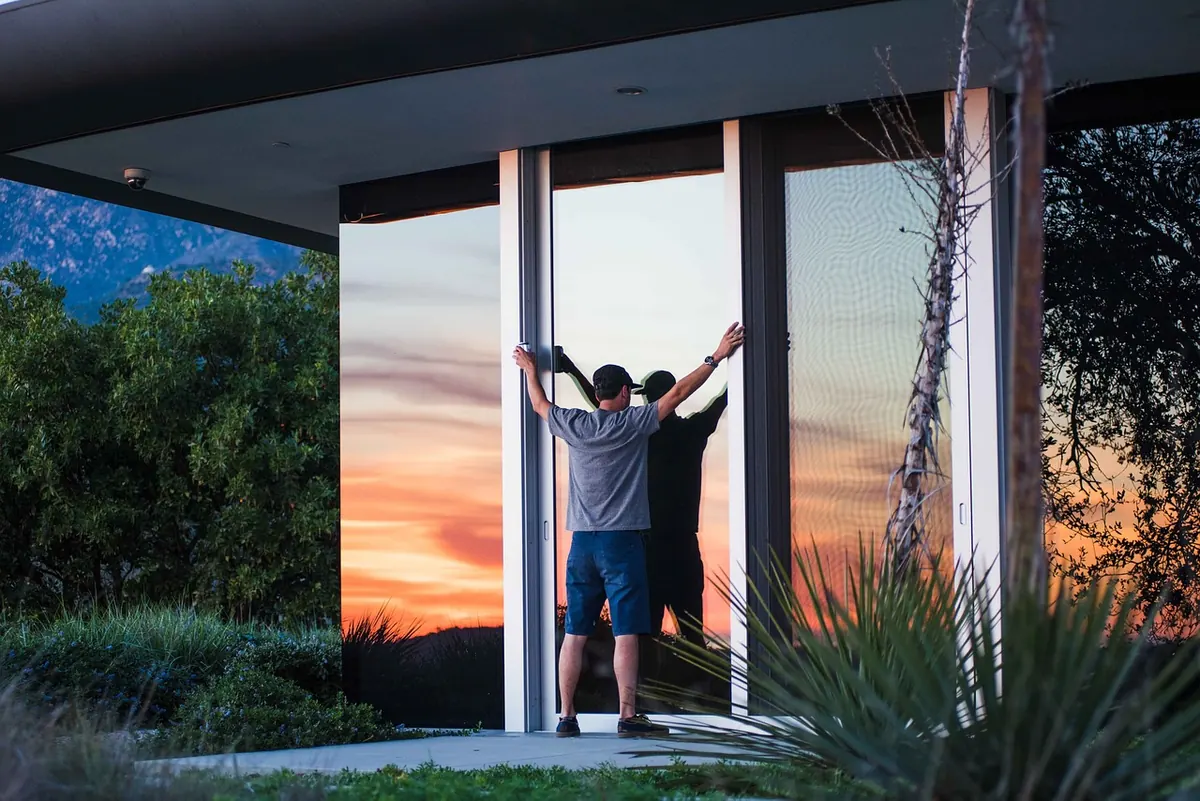 Beginner's Guide to Window Cleaning Without Streaks